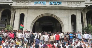চার দিনব্যাপী চলমান আন্দোলনে জনদুর্ভোগ, অচল সিটি করপোরেশন